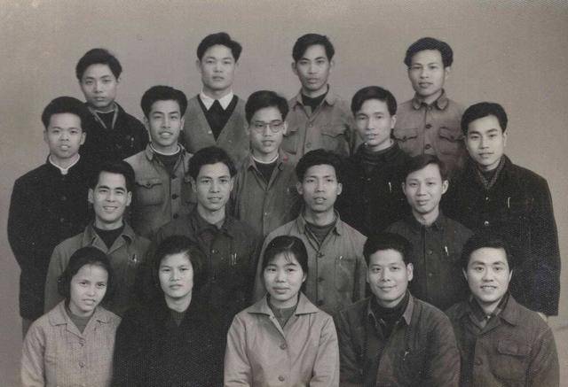 60年中国男士发型进化史,90年代太经典,网友:是我的理想型