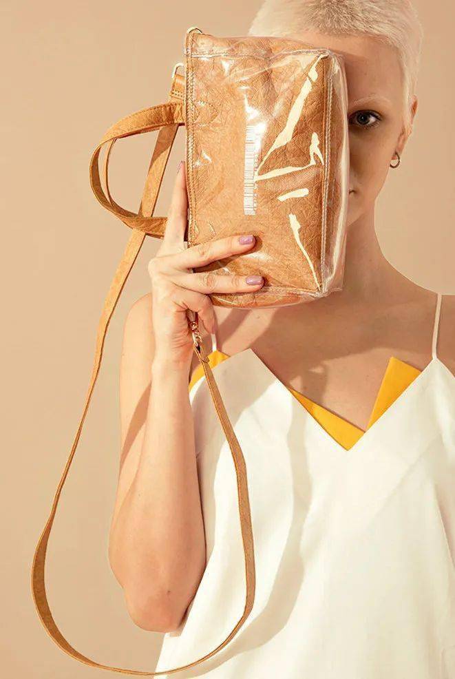 怎么才能变得可以让人依靠 af3645d0f29141ea84b4c47e3a3f32e7.jpeg