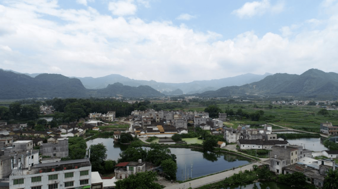 奔达乡人口_奔达金吉拉300