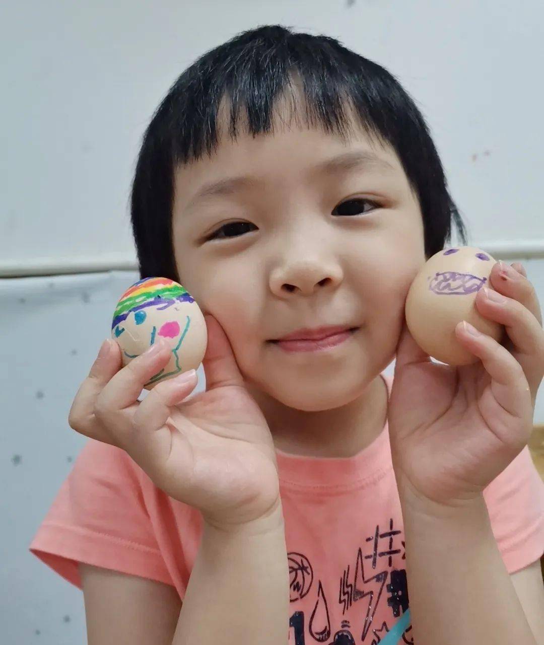 梦境的奇幻之旅,一个小孩与鸡蛋的奇妙变化 梦境的奇幻之旅,一个小孩与鸡蛋的奇妙变化