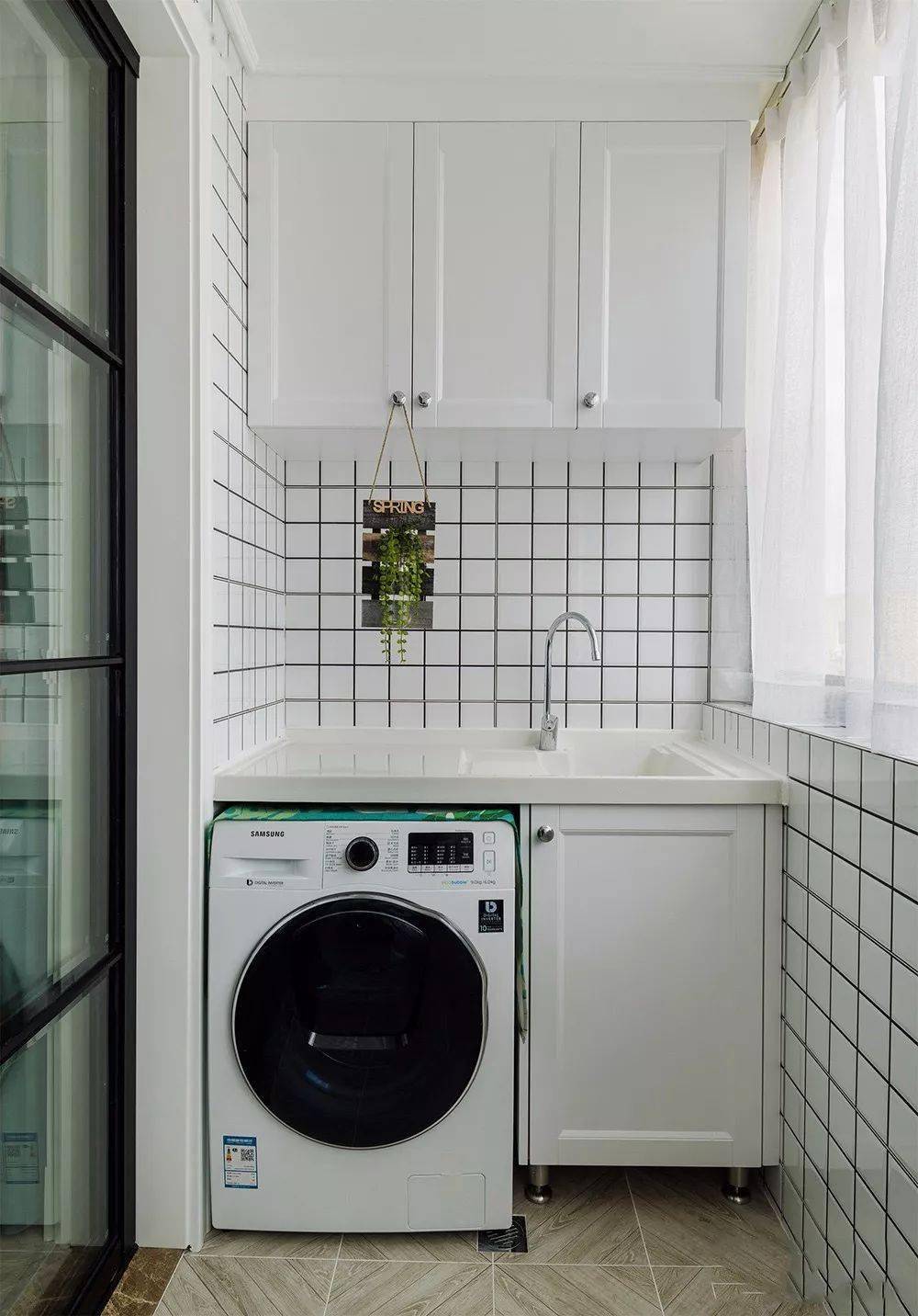 洗衣机放厨房正流行,你家的还在卫生间?