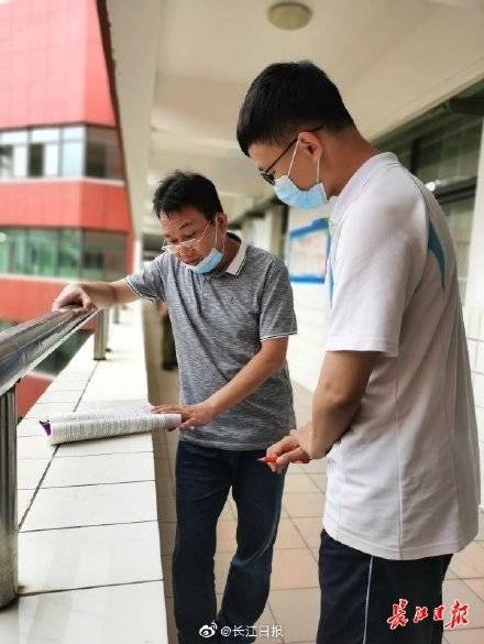 高考|师生以校为家为梦而搏高考追梦人：端午小长假