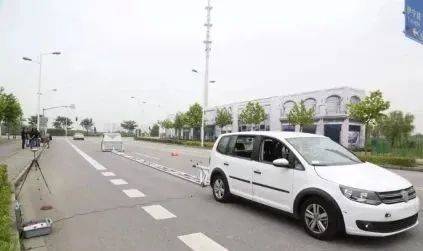 智能网联车无人驾驶特点 5b8197cb9a8740dd94053bea76dbebc7.jpeg