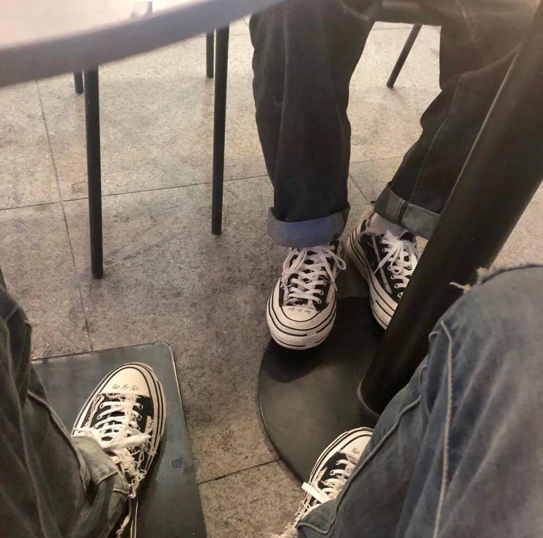 鞋控新宠|吴建豪 xvessel硫化帆布鞋乞丐鞋