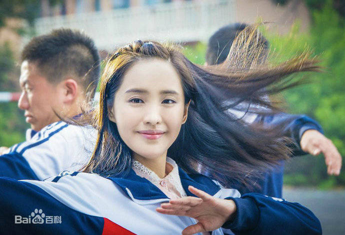 峡谷|王智姐姐乘风破浪，化身盘子女人坊镜头下的峡谷美人，让古装写真打破次元壁