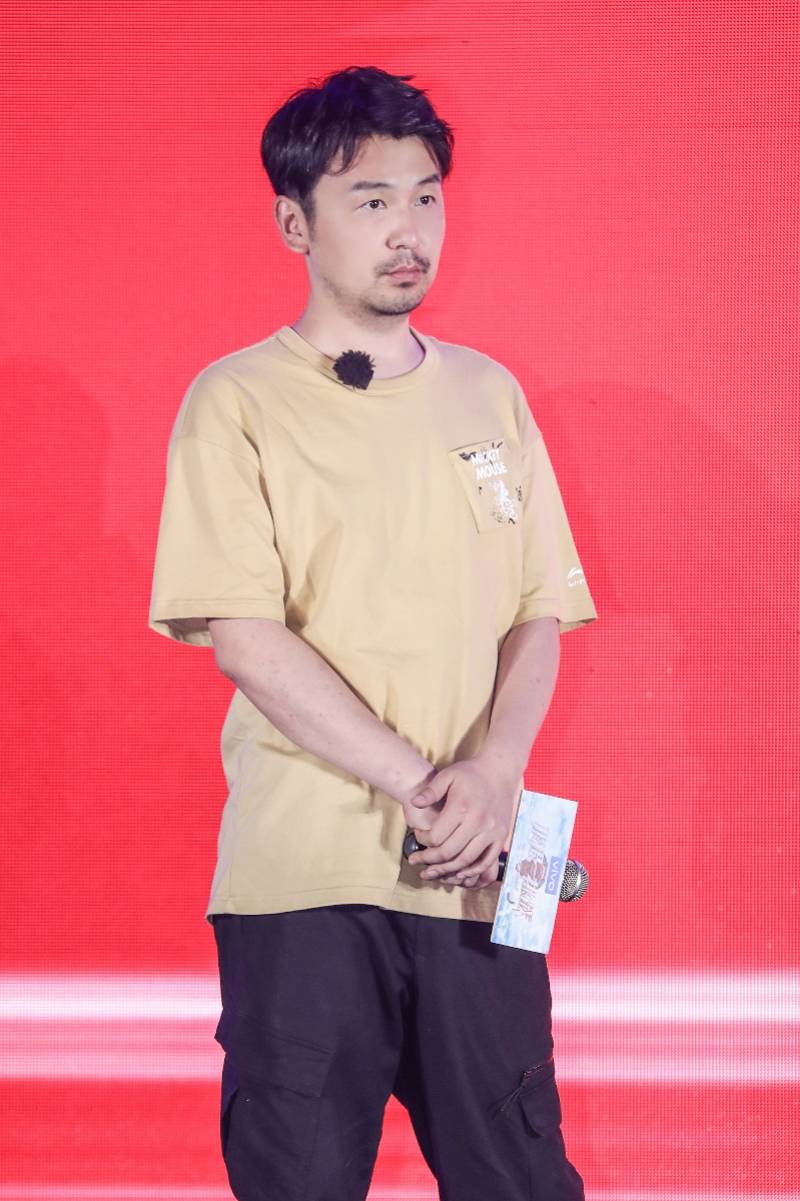 邓伦|《极限挑战》录制杀青，“极限男团”六兄弟哭成泪人