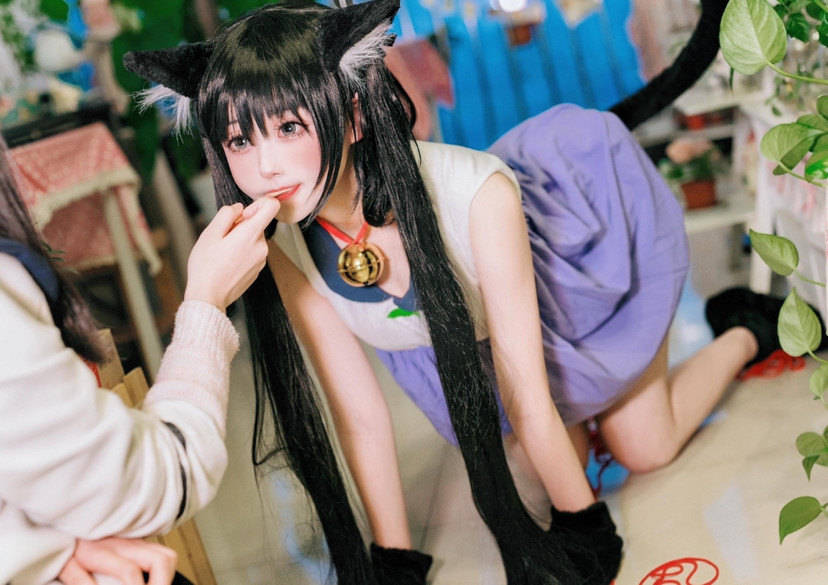 这么可爱的猫娘,我可以领养一只嘛