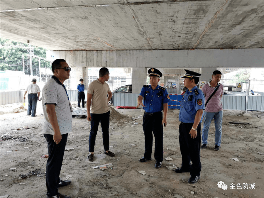 ▼拆除珠河街道办冲稔小学旁(在建第三层)违章建筑▼防城环卫站继续