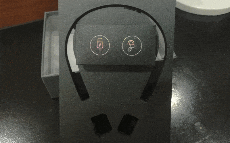 美图一张,烟灰色与黑色搭配的主机色调,全新设计的南卡激光logo,期待