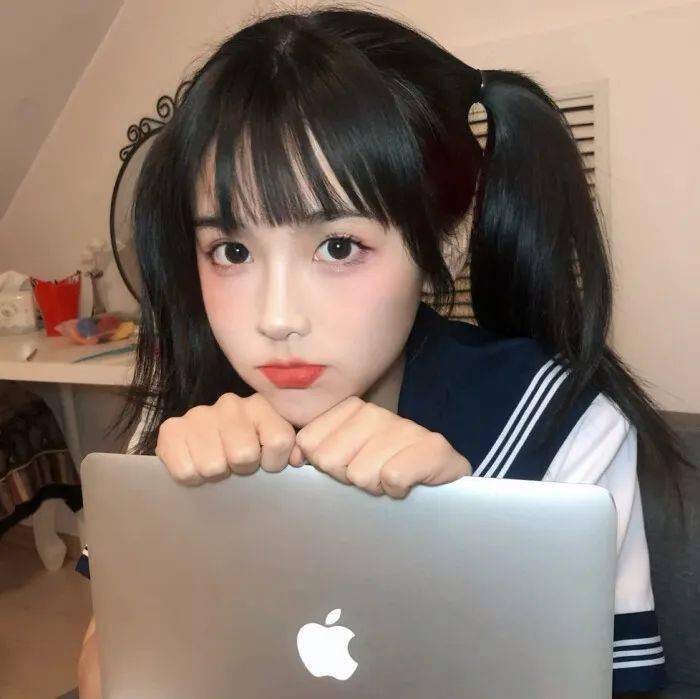 同学!该来换微信头像了