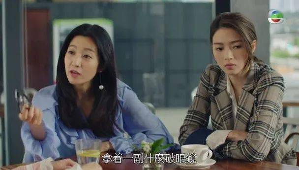 腹肌|视帝37！王浩信剥衫用腹肌庆生，But老婆冇祝福？会唔会……