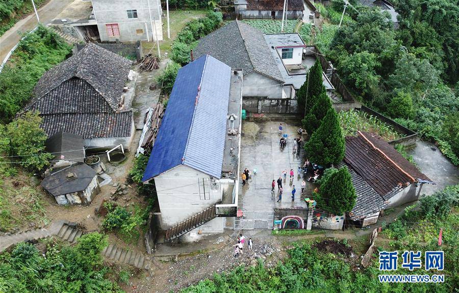 青龙村|山洪突袭，湘西北争分夺秒转移群众