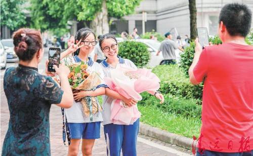 考生|今夏一别,各赴美好前程