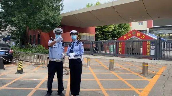 把考生当孩子，数万幕后英雄在保障新高考