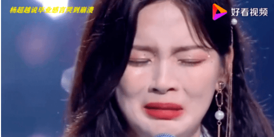 夏日|黄晓明狂流汗不脱妆，杨超越的“落泪女团妆”上热搜！一线女星背后百万化妆师的夏日最强无暇底妆教程送上！