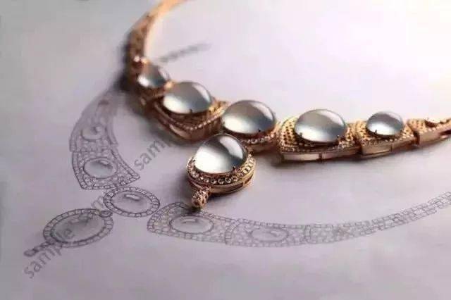 黄金|彩金戴久了竟然会掉色？不是买到假货，就是.....