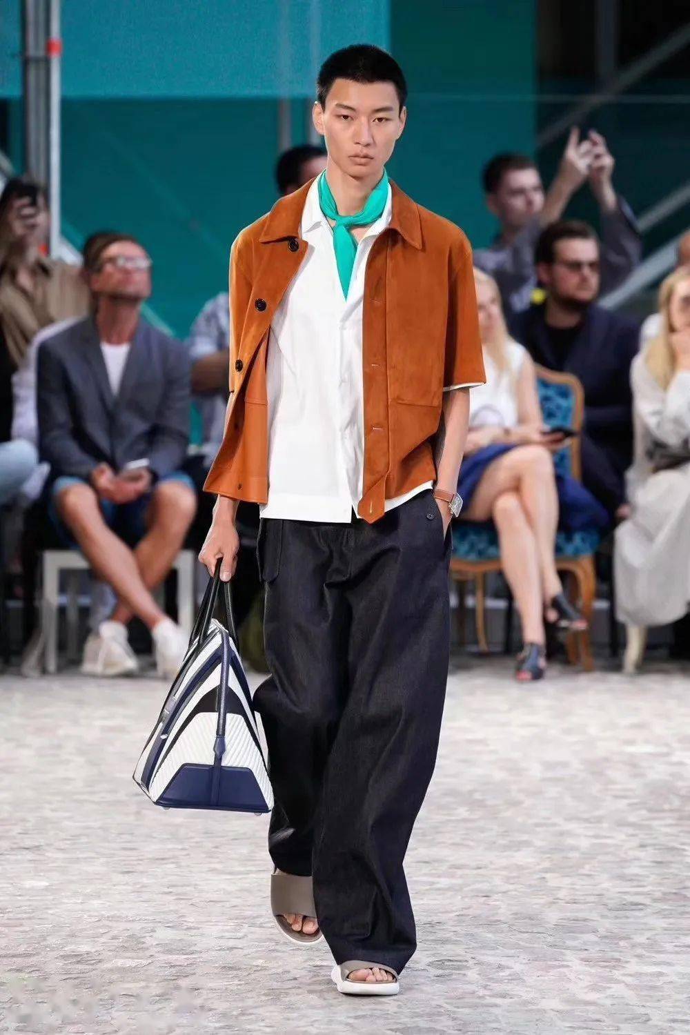 运动|工作量少？生存状态差？听听8位职业男模们怎么说