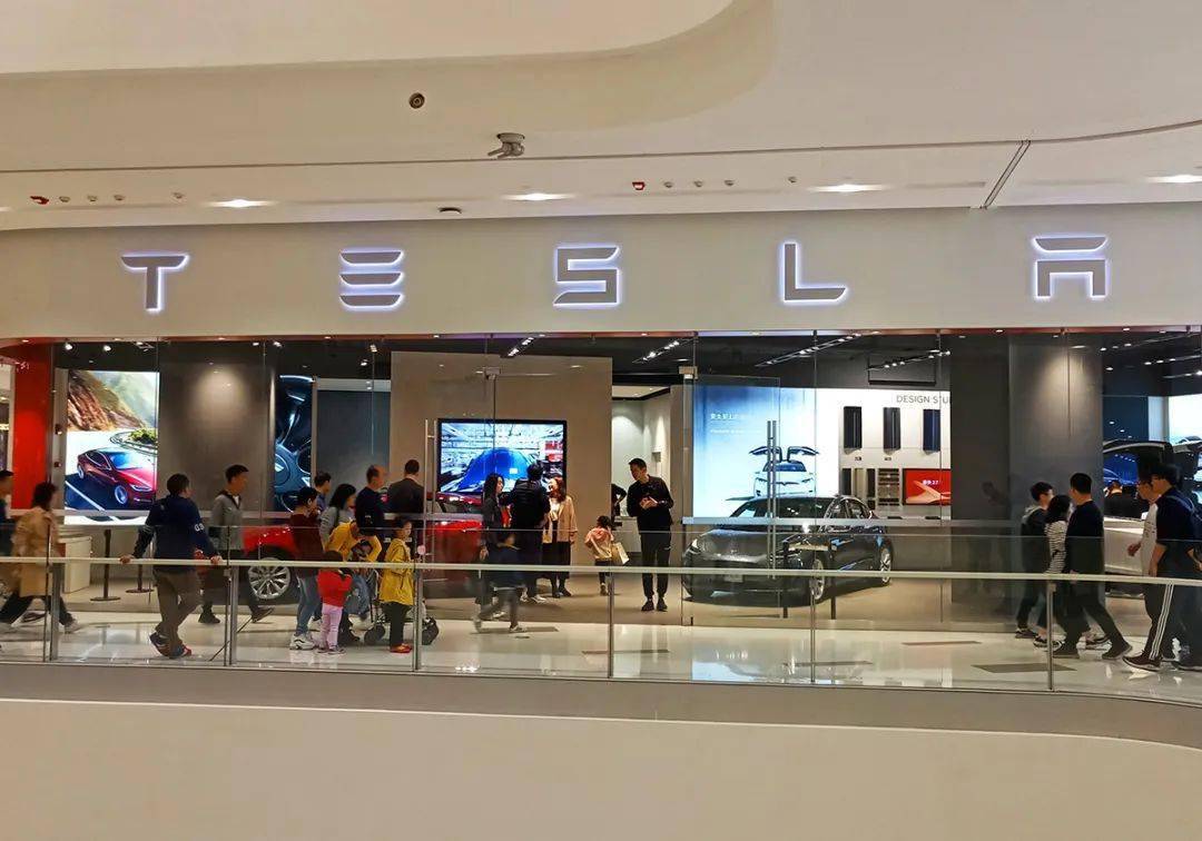 身家|干实业的打败搞金融的？身家一夜暴增60亿美元！马斯克超巴菲特，成全球第七大富豪