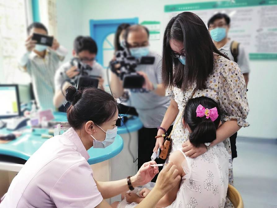 济南首针国产hpv二价疫苗接种完成 接种者为9岁女孩 济南已有20多处