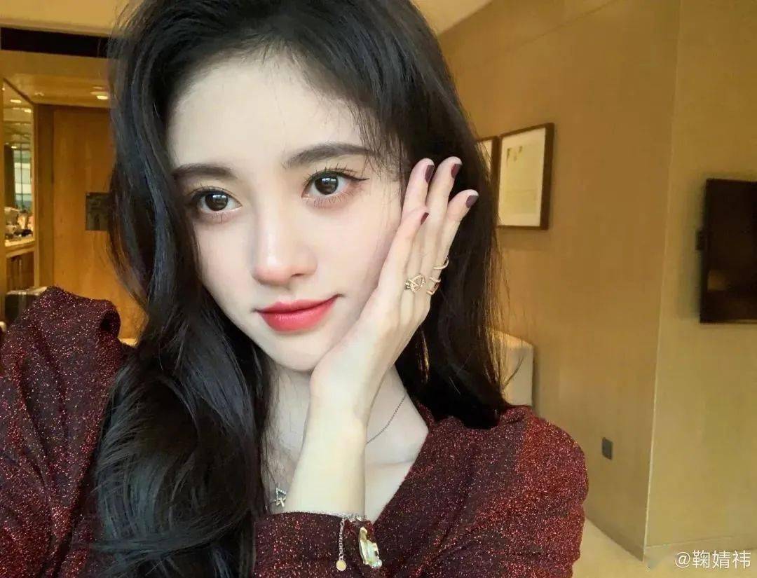 赵露思|赵露思、娜比等靠一支腮红就能成为可爱甜心？看这里，大家都有机会！