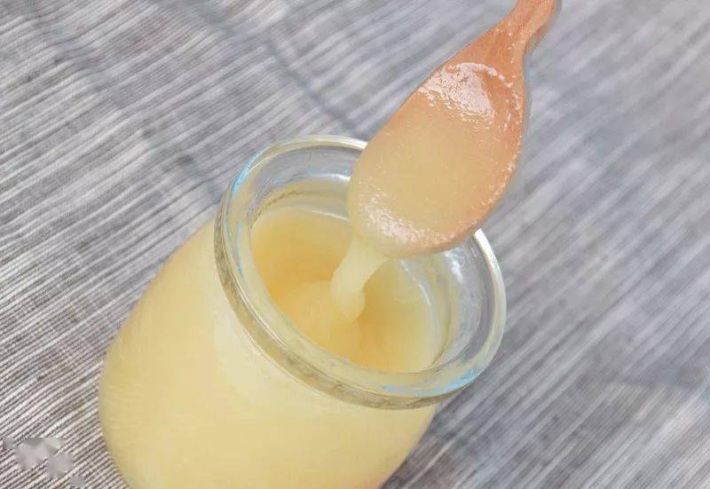 蜂蜜加什么去皱纹最快 fbd44fe1fe95449cbbadb22200e4f433.jpeg