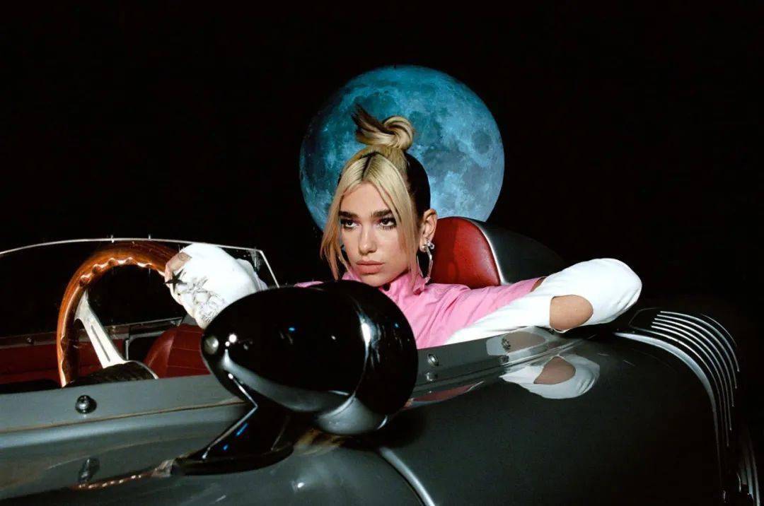 刘海染|看了王一博的新发色,我又动心了…