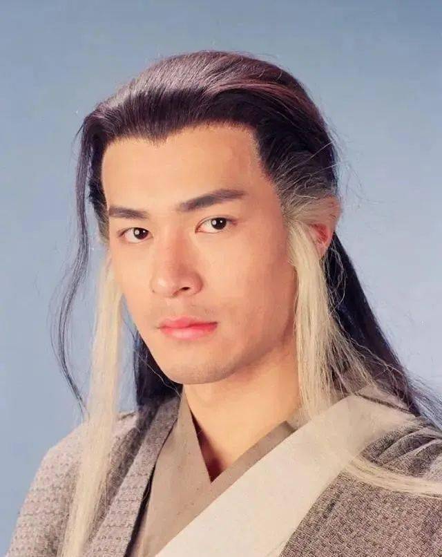 刘海|看了杨超越、Jennie们的非主流挑染 我居然有点心动