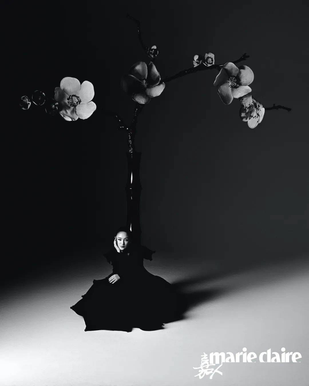 黑色|周迅 旁观｜嘉人封面