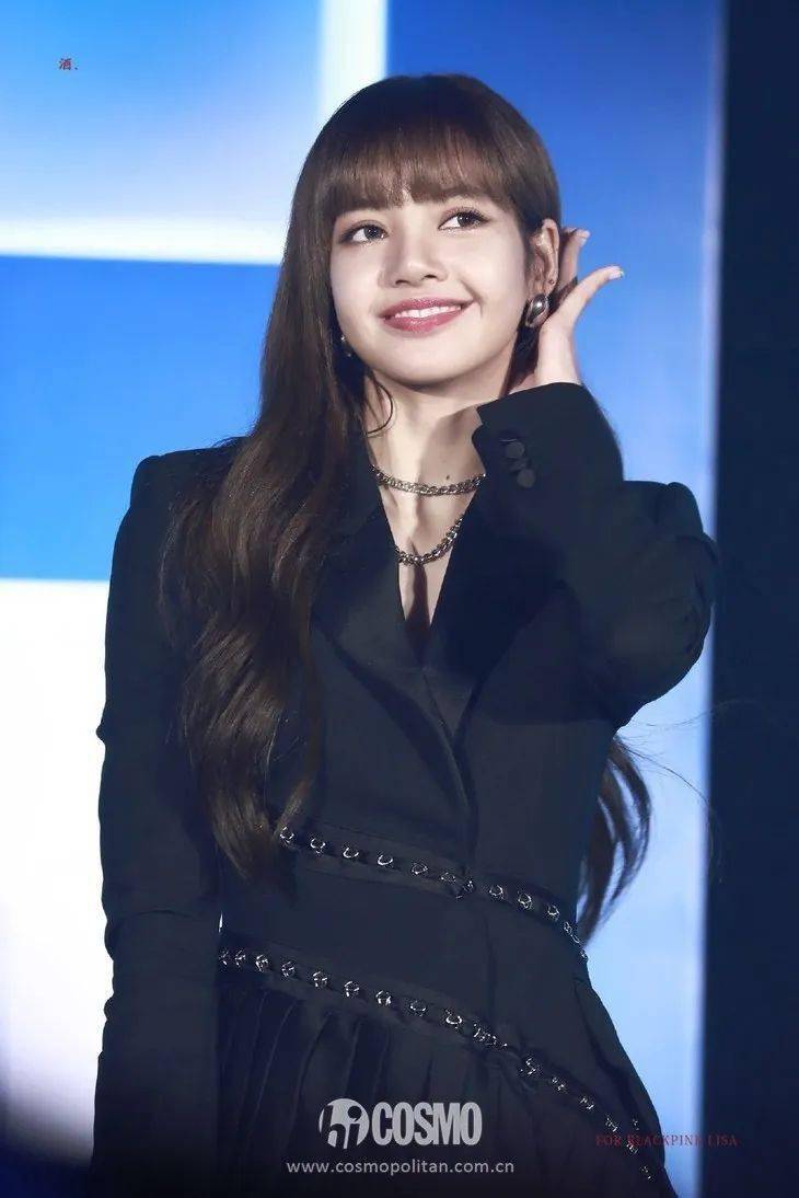 头发|同时拥有刘亦菲的颅顶Jennie的发量，靠它不难