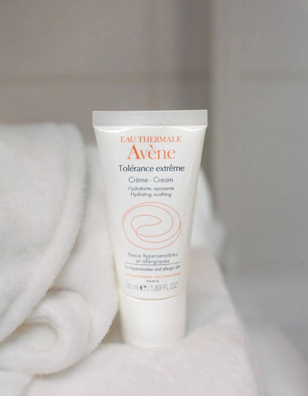 读者|冒痘、泛红、过敏……夏日最需要的保湿舒缓好物都在这一篇! | 读者说