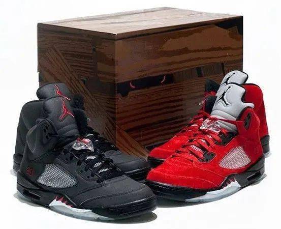 Brand|在AJNT 23之前，Jordan Brand鞋盒上还有哪些“非常规”操作？