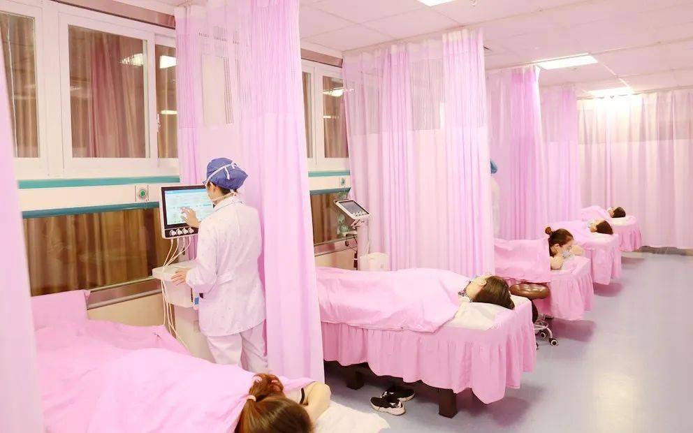 腹什么夹功成语_成语故事图片(3)