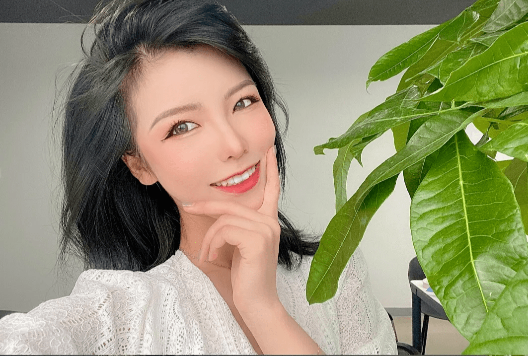 歪头姐真实存在吗 55b318b0938b488d91c1537451722218.png