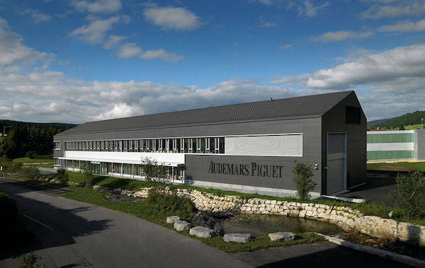 �����ӱ�ȥ���� | ��ʿ��ɽ�Ⱥ��Գ�Ϊ���ӱ��ȡ�