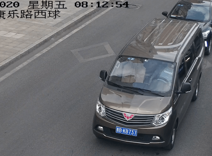 怎么快速系下车安全带 a384154d5dd64c1d87798fa3e8f5b231.png