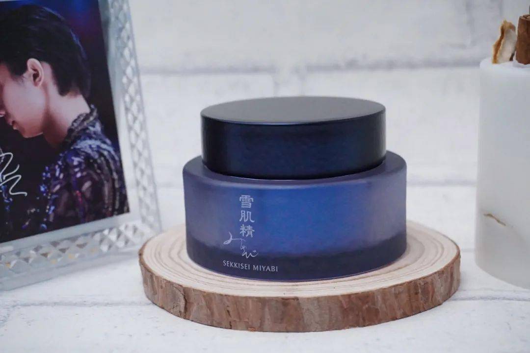肌肤|开箱特辑 | 7月第一波重启，从你的化妆台开始！