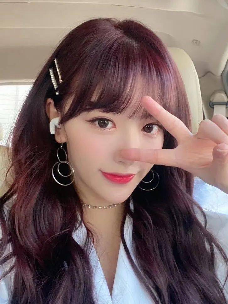 slay|lisa、jennie、虞书欣“拍了拍”你，就问这些slay的发色发饰你们可吗？