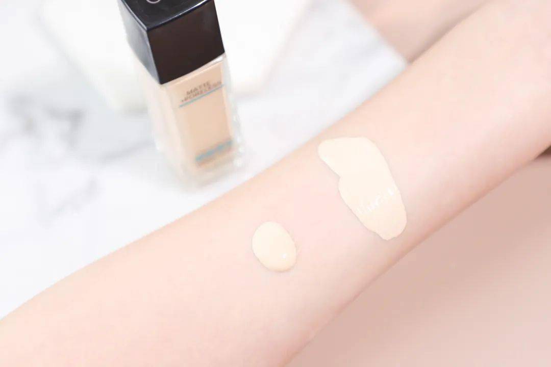 测评|10款热门粉底液测评!Dior居然输给了100+的开价品牌?