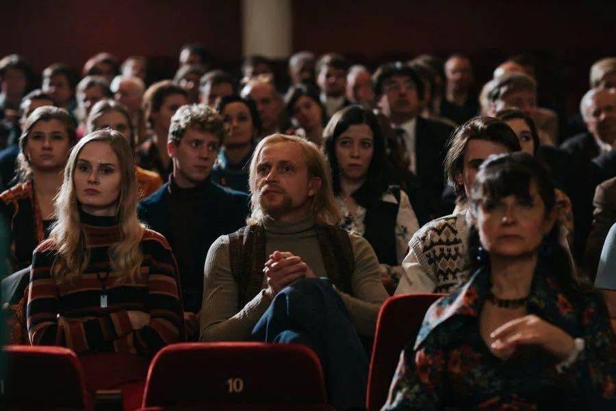 消息资讯|开票十分钟售出十万多张票，今年上海电影节片单看什么？