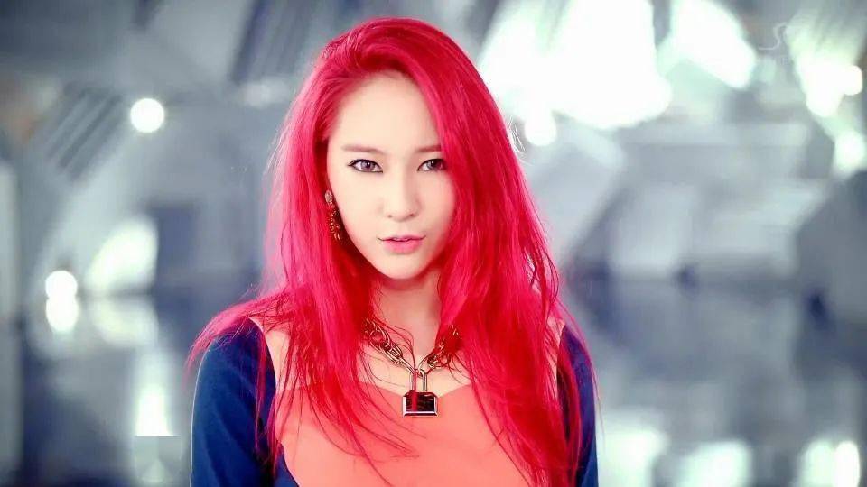 肤色|明星发色跟我选,素人美出惊艳感