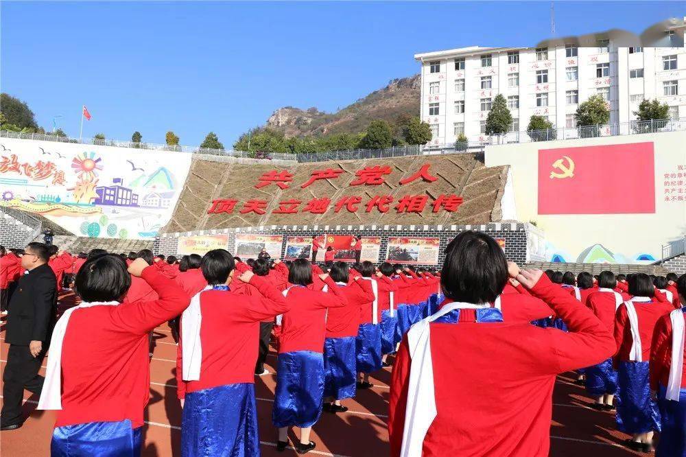 女高盛开在华坪大地的教育之花