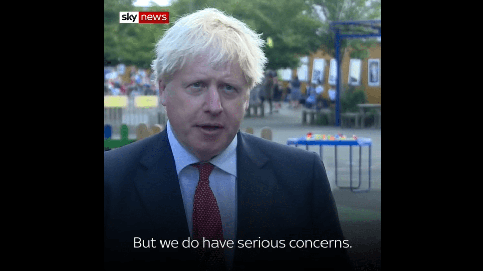 英国|英国宣布暂停与香港引渡条约