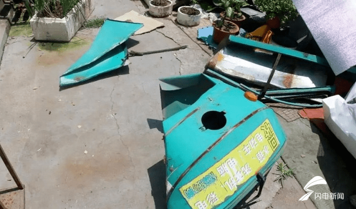 肇事者|青岛：70岁老人被电动三轮撞倒多处骨折，事发后车主“跑”了