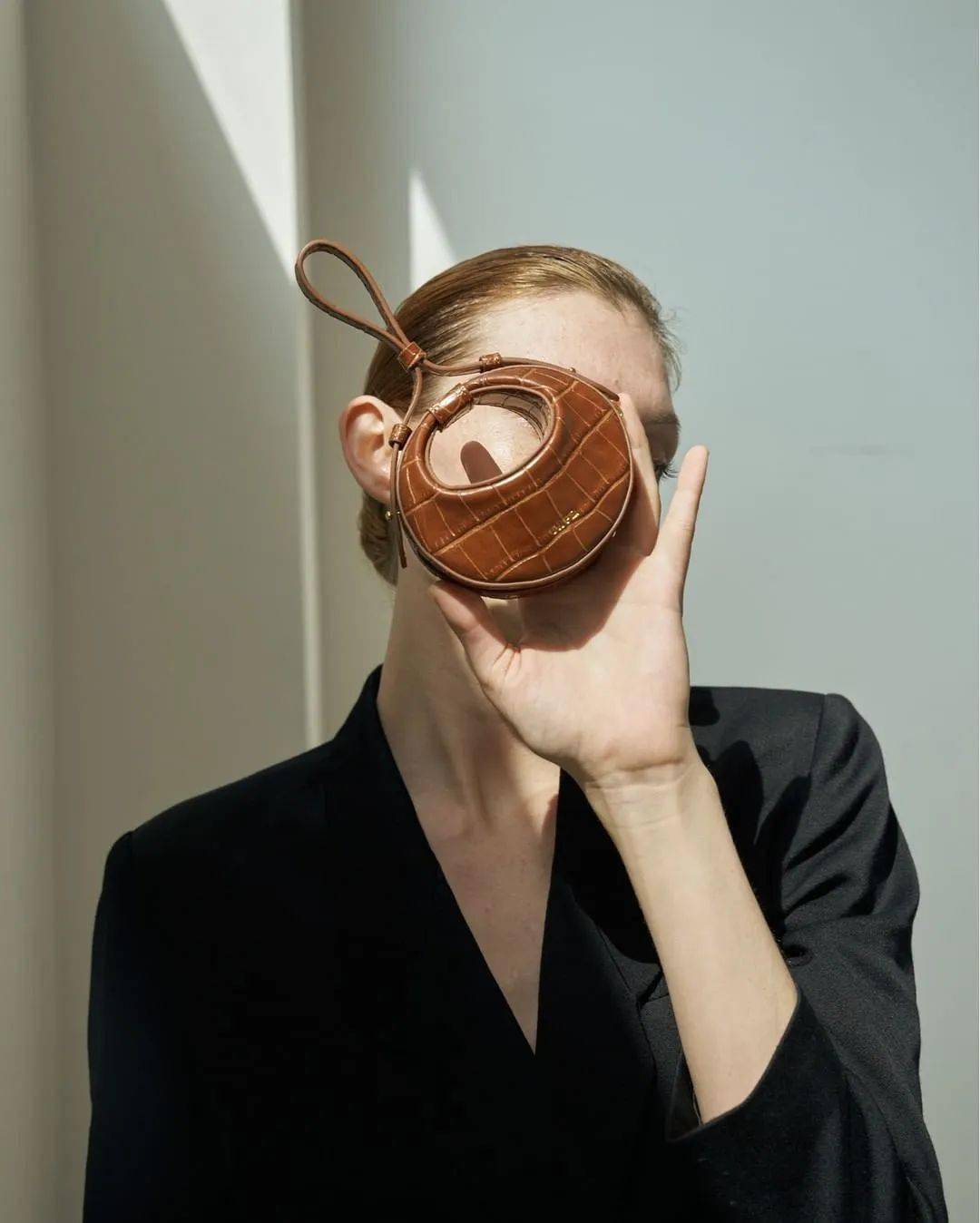 包包|小众包试背 | 通勤包该怎么选?我推荐这只