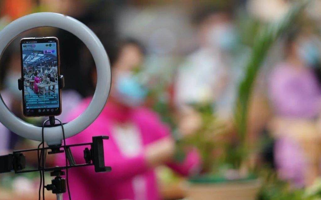 工作|早读：新的一天，从这份新闻早餐开始