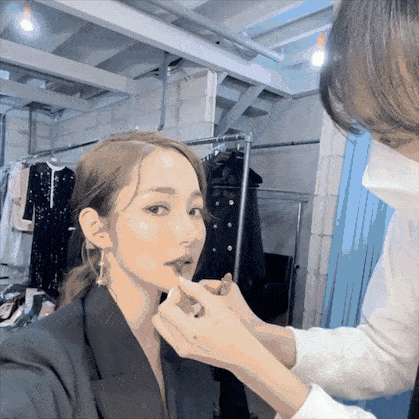 香水|不知道选什么香水？跟着欧阳娜娜、赵露思、关晓彤……购买就行了