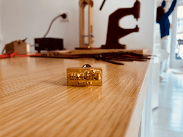 皮料|如何购买爱马仕剩余皮料？千元抱回家