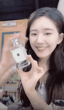 香水|不知道选什么香水？跟着欧阳娜娜、赵露思、关晓彤……购买就行了