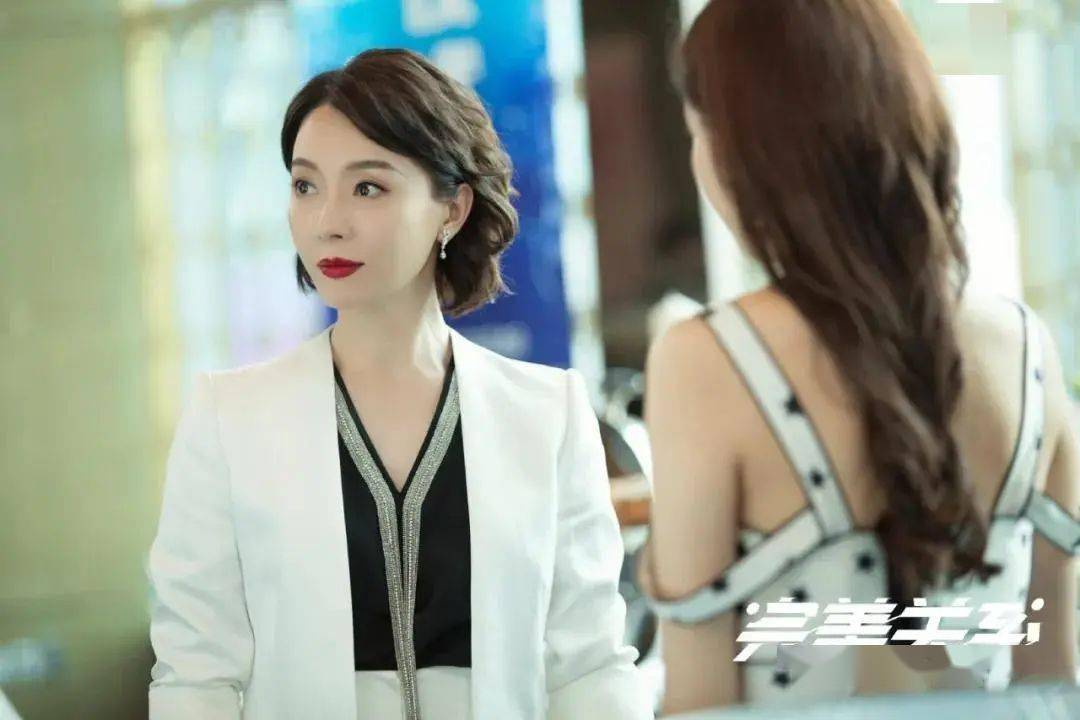 陈数|43岁的陈数演“女配”竟艳压女主佟丽娅,看了她的状态,我果断种草了这个东西......