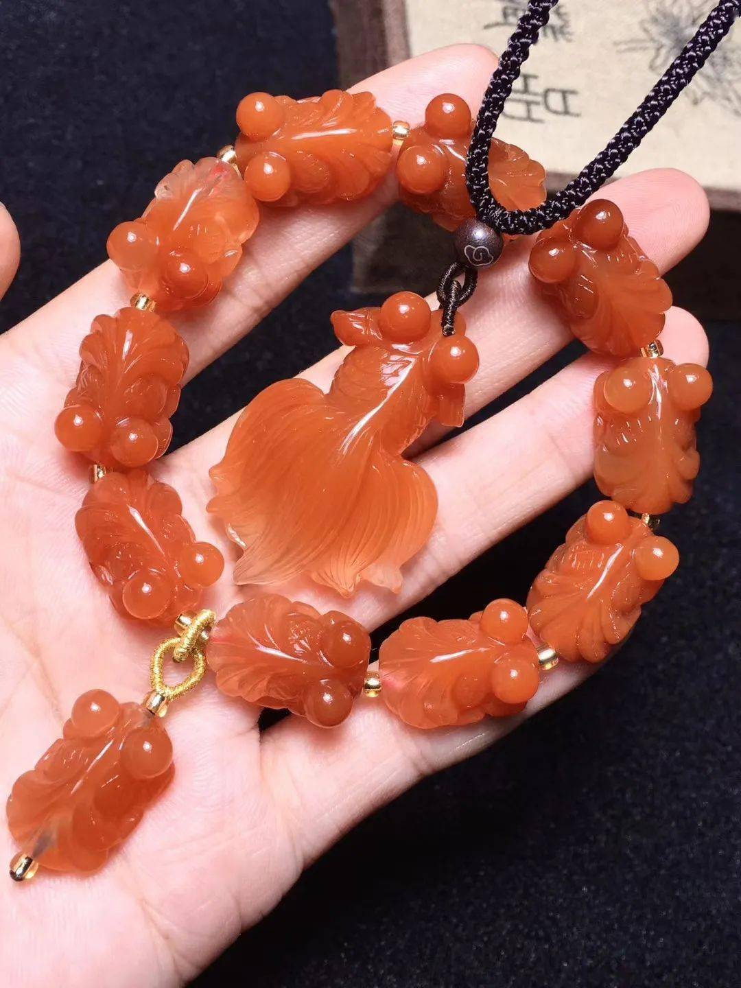 突破|黄金涨至1870美元上方 可能突破2000美元大关